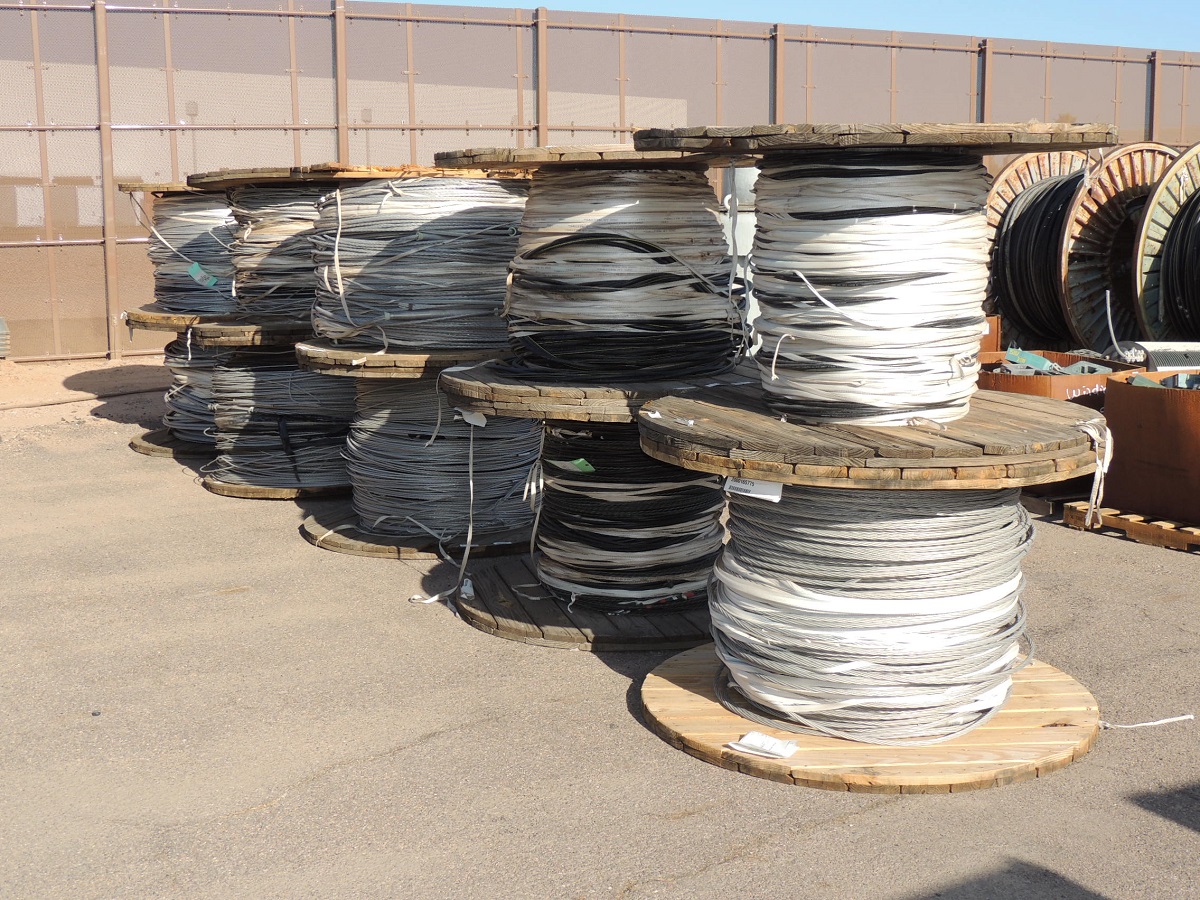 Cable On Wood Reels