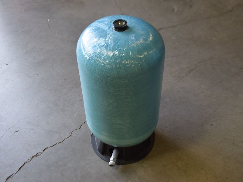 10-15 gallon Fibrewound vertical water tank