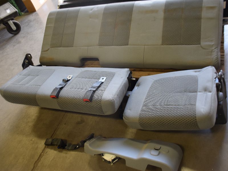 60/40 Flip-up Rear Split Bench Seat