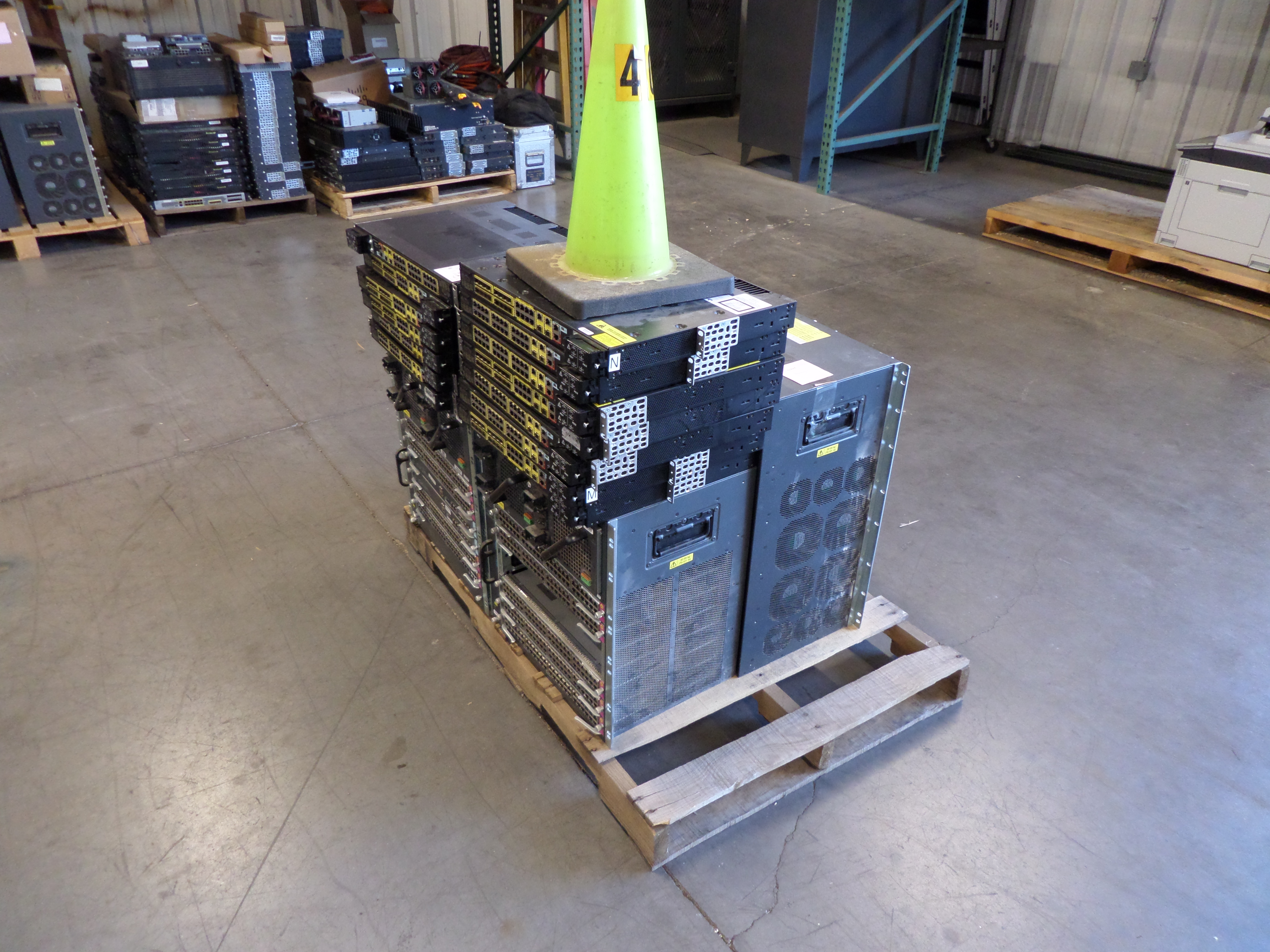 Lot of Server/Network Equipment Green Cone #40